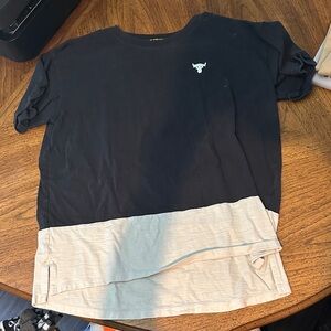 Men's Black and Cream T-Shirt